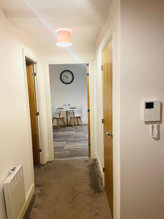 #0509 Two Bedroom Serviced Apartment- Free Parking Дербі Екстер'єр фото